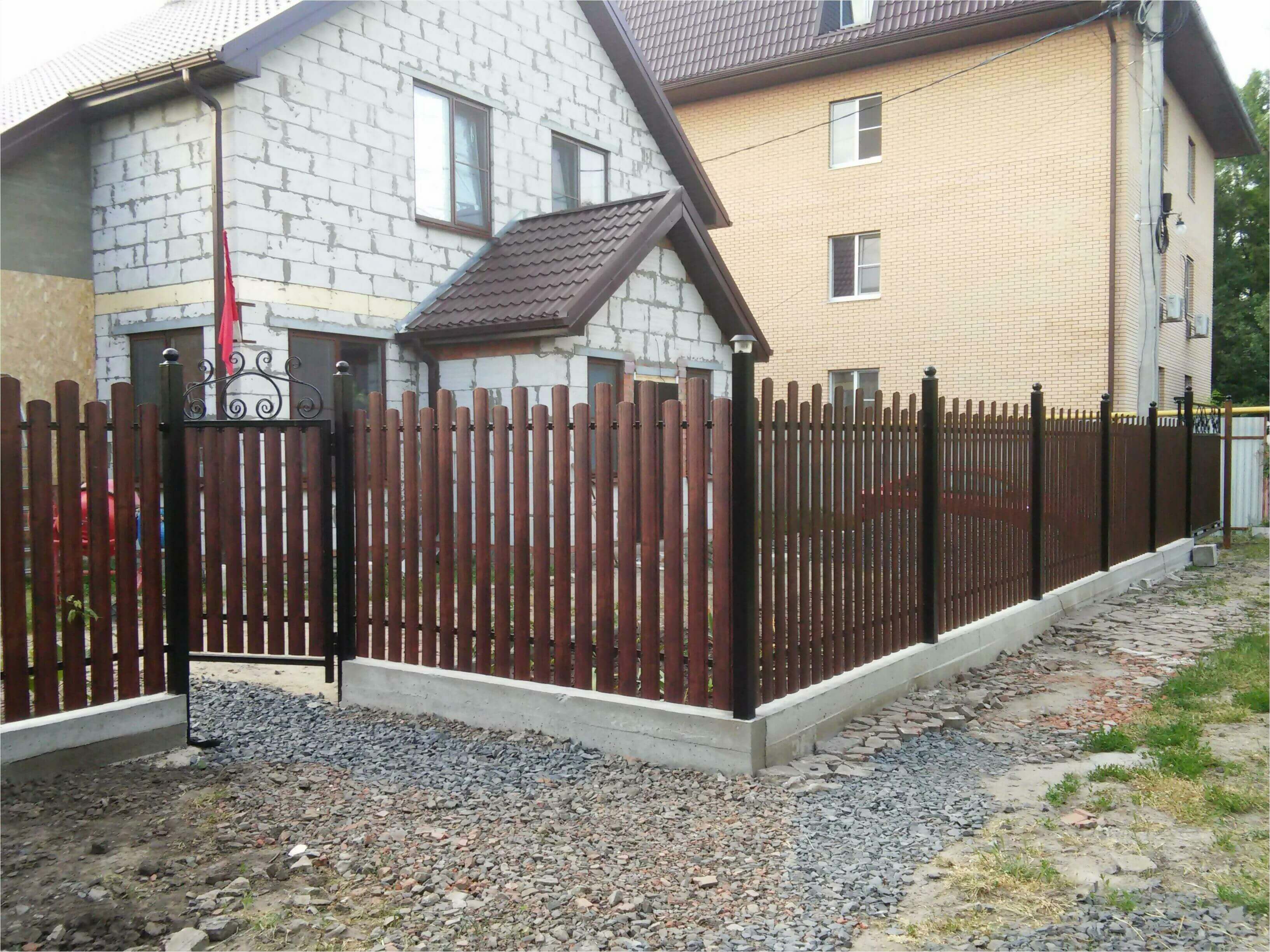 Забор из штакетника 90м фото5 в Красноярске