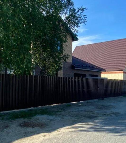 забор из штакетника шоколад фото3 в Красноярске