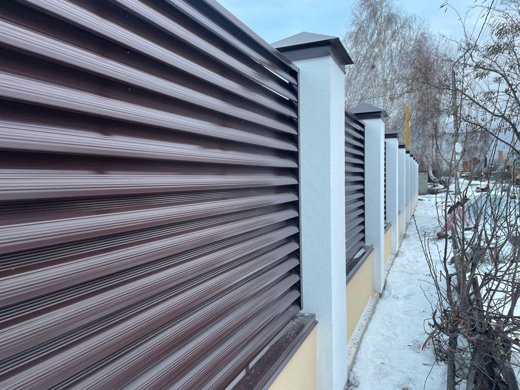 Забор-жалюзи ral8017/8017 шоколад двусторонний фото6 в Красноярске