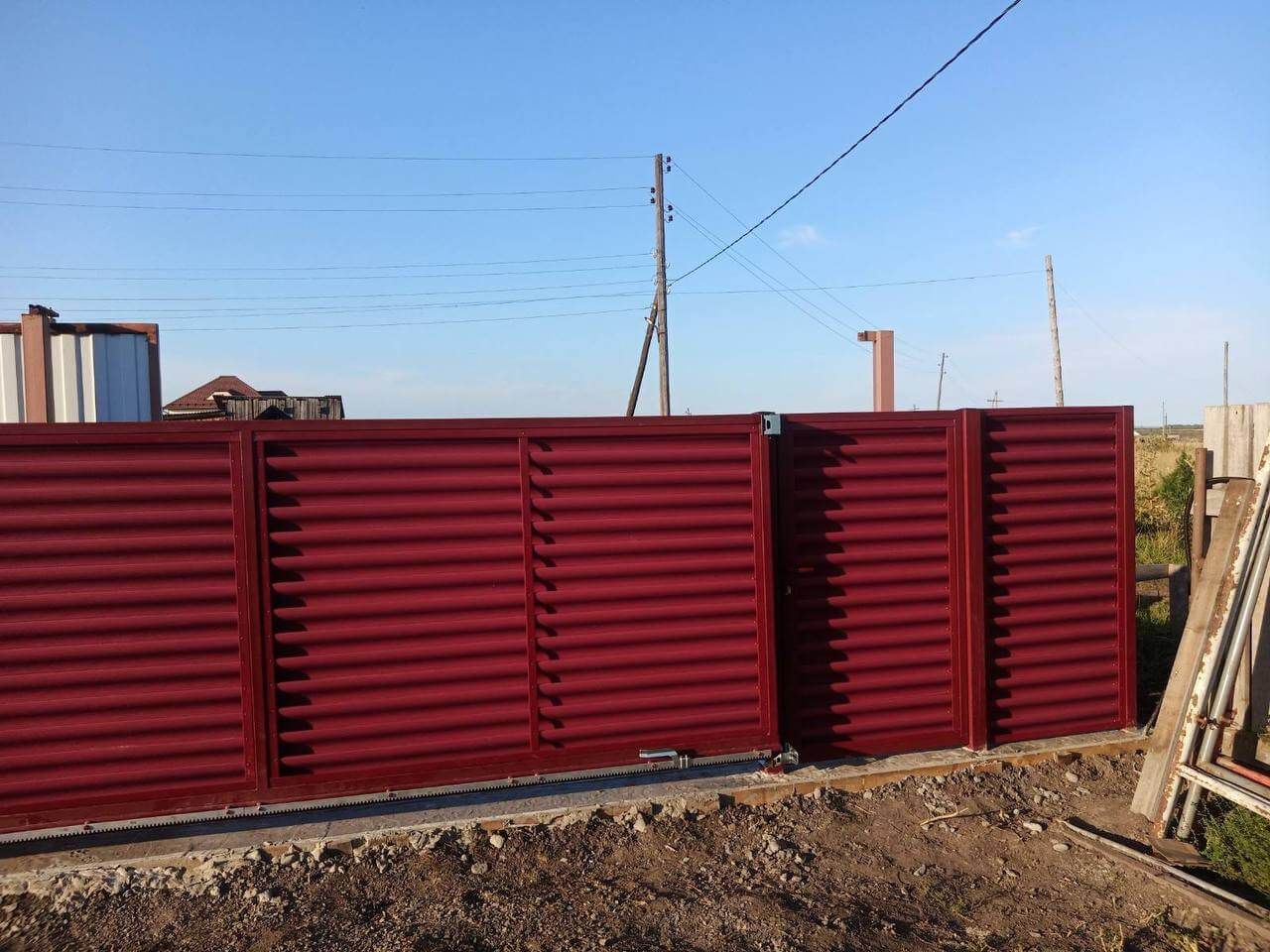 Забор-жалюзи 44м RAL3005/3005 Красное Вино двусторонний фото 2 в Красноярске