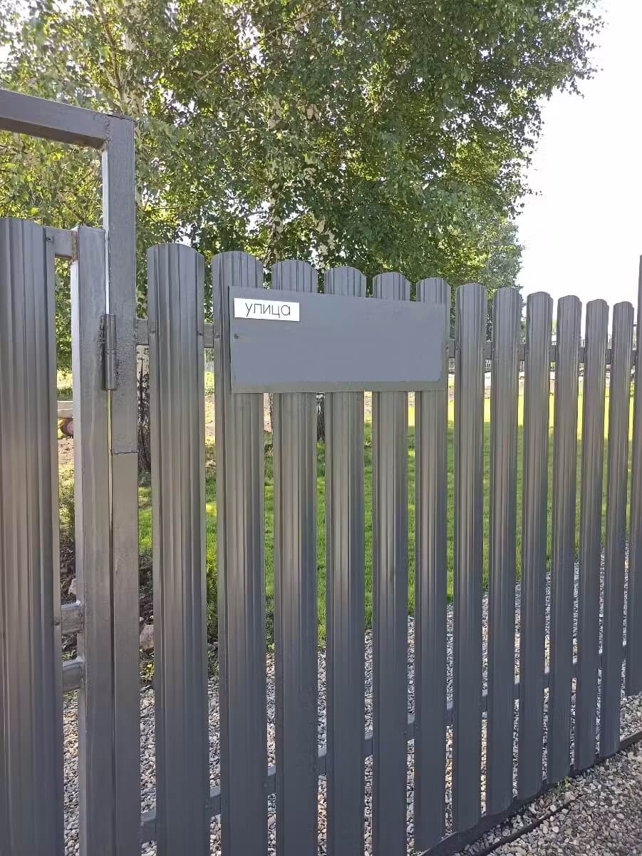 Забор из евроштакетника 16м RAL7024/7024 Серый Графит двусторонний в Красноярске