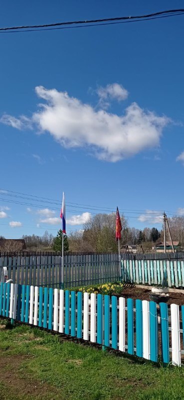 Забор из евроштакетника 16м RAL5021 Морская Волна, RAL9003 Белый фото 2 в Красноярске