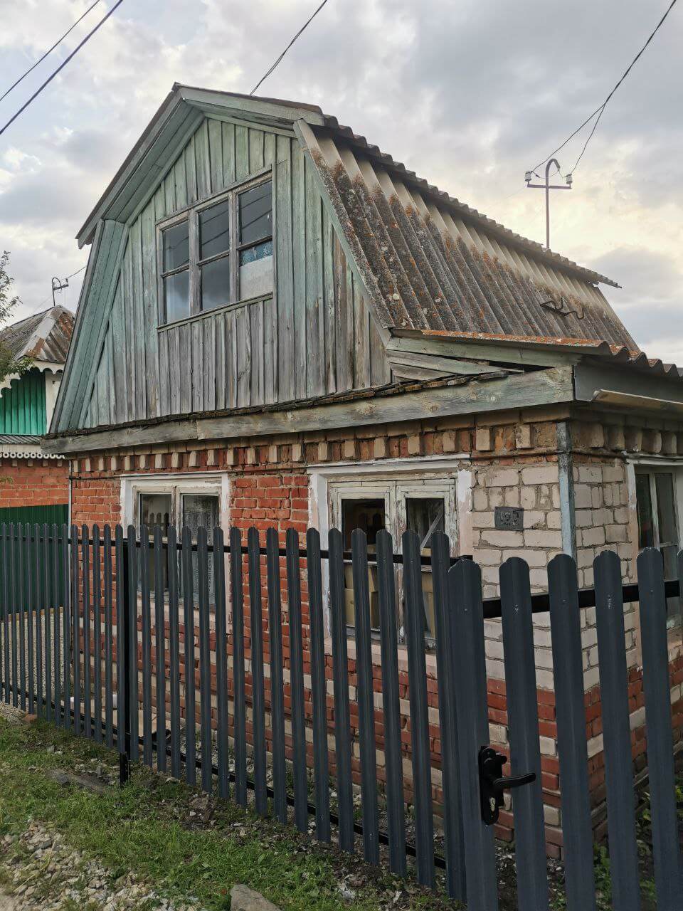 Забор из евроштакетника 7м RAL7024/7024 Серый Графит двусторонний фото 2 в Красноярске