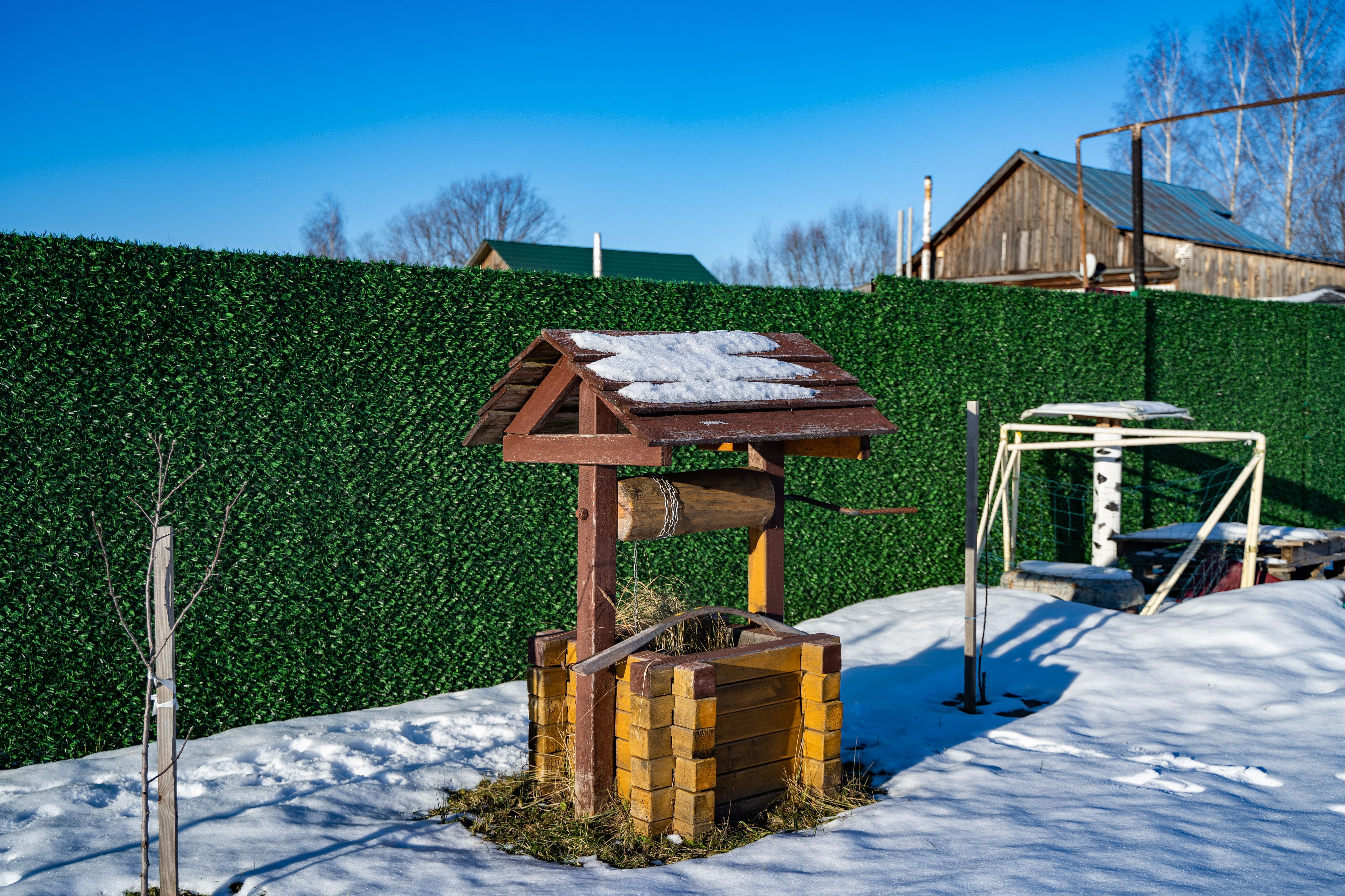 Вечнозеленый забор Grass Fence рулон 2м фото 7 в Красноярске